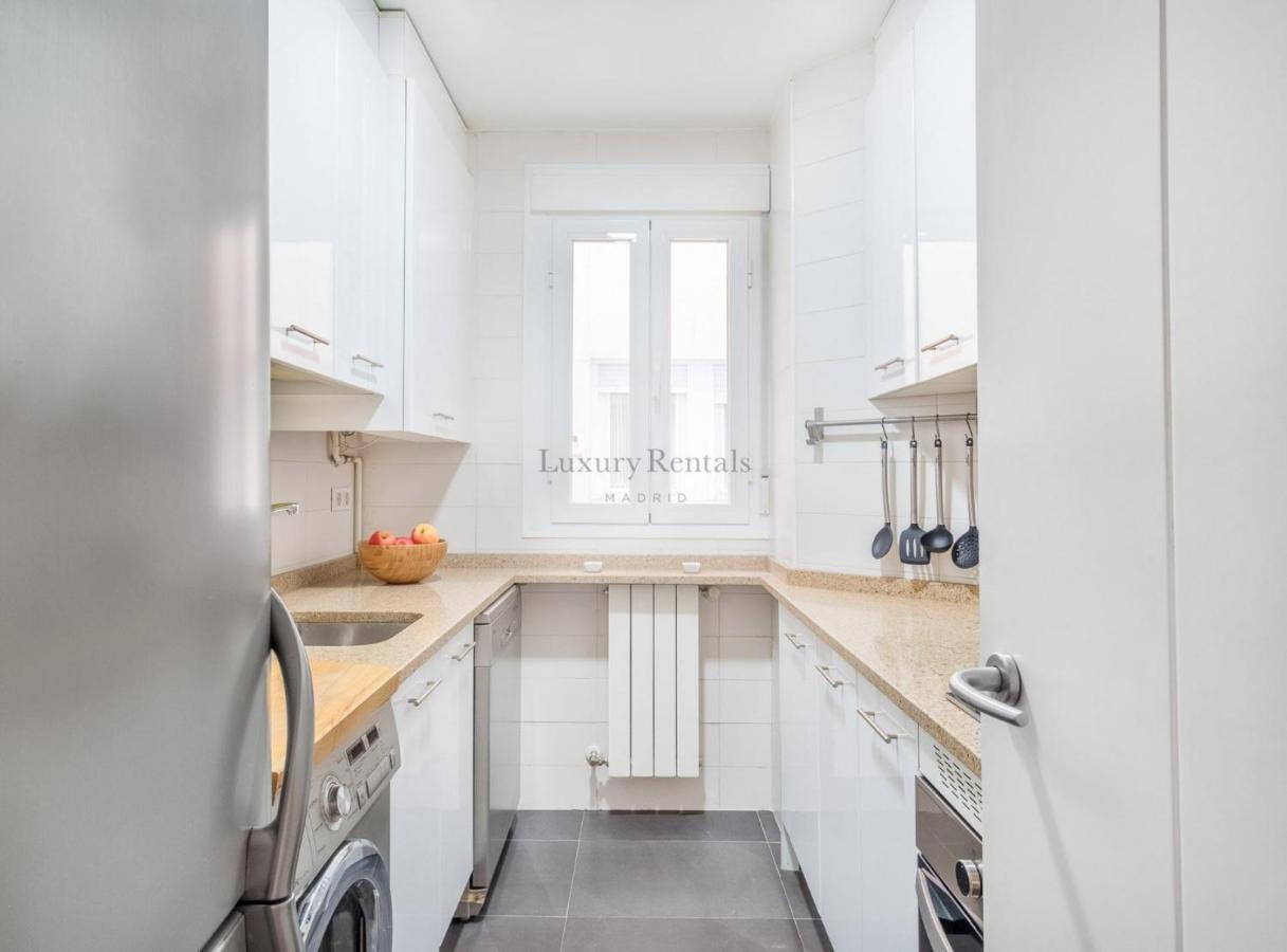 Charming 2-Bedroom Apartment In Retiro Perfect Madrid Location Dış mekan fotoğraf